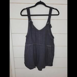 American Eagle Outfitters small black distressed overall jumper